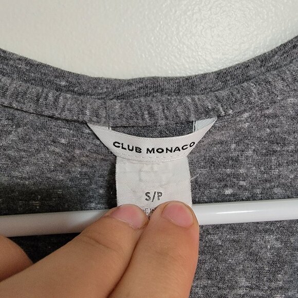 Club Monaco Sleeveless V Neck Tank Top Gray Women's Small - Picture 2 of 3